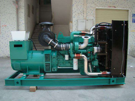 建始1100kw康明斯柴油发电机组图片 建始1100kw康明斯柴油发电机组图片